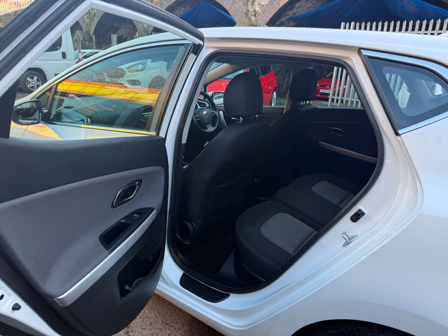 Used Kia Ceed 2017 for sale - 76606066: Photo 27