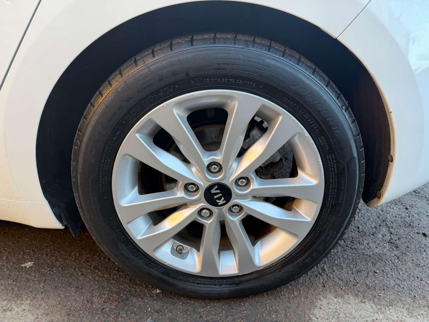 Used Kia Ceed 2017 for sale - 76606066: Photo 9