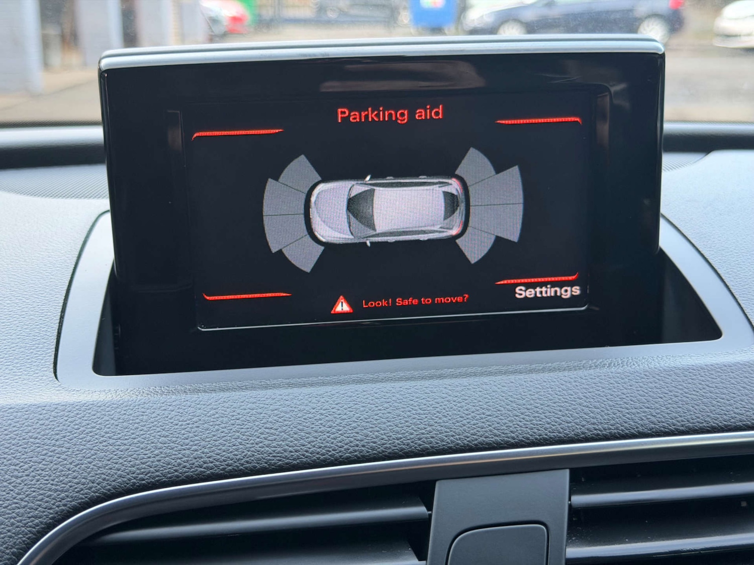 Used Audi Q3 2017 for sale - 77523241: Photo 36