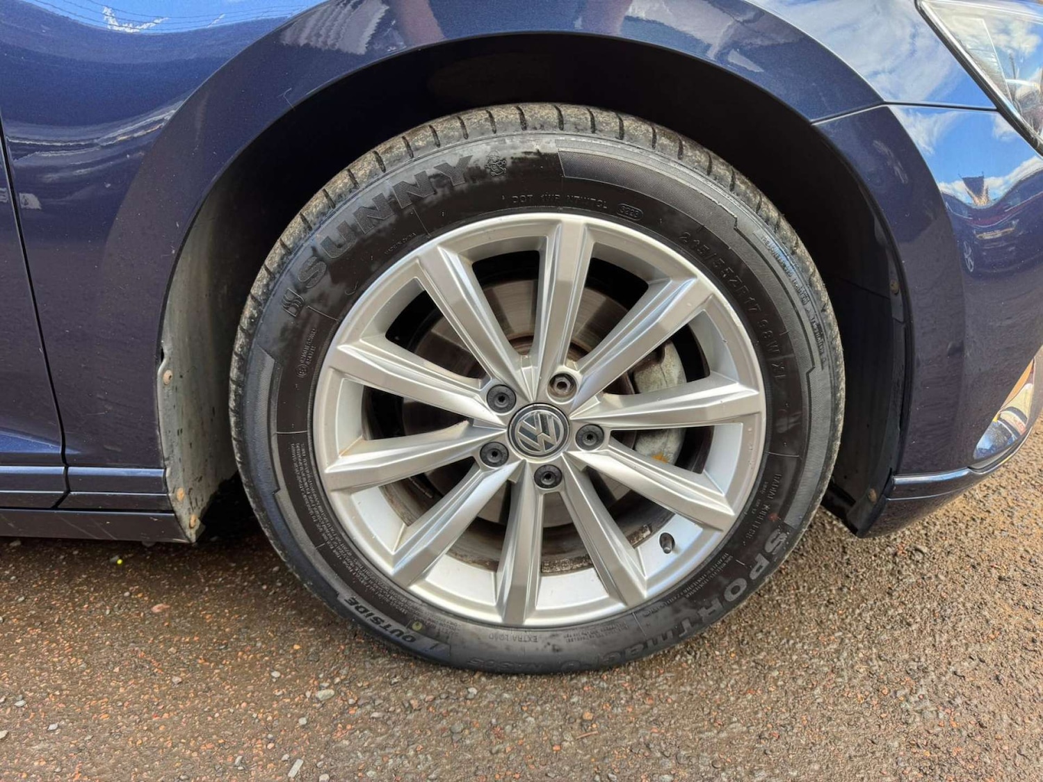 Used Volkswagen Passat 2015 for sale - 76331500: Photo 12