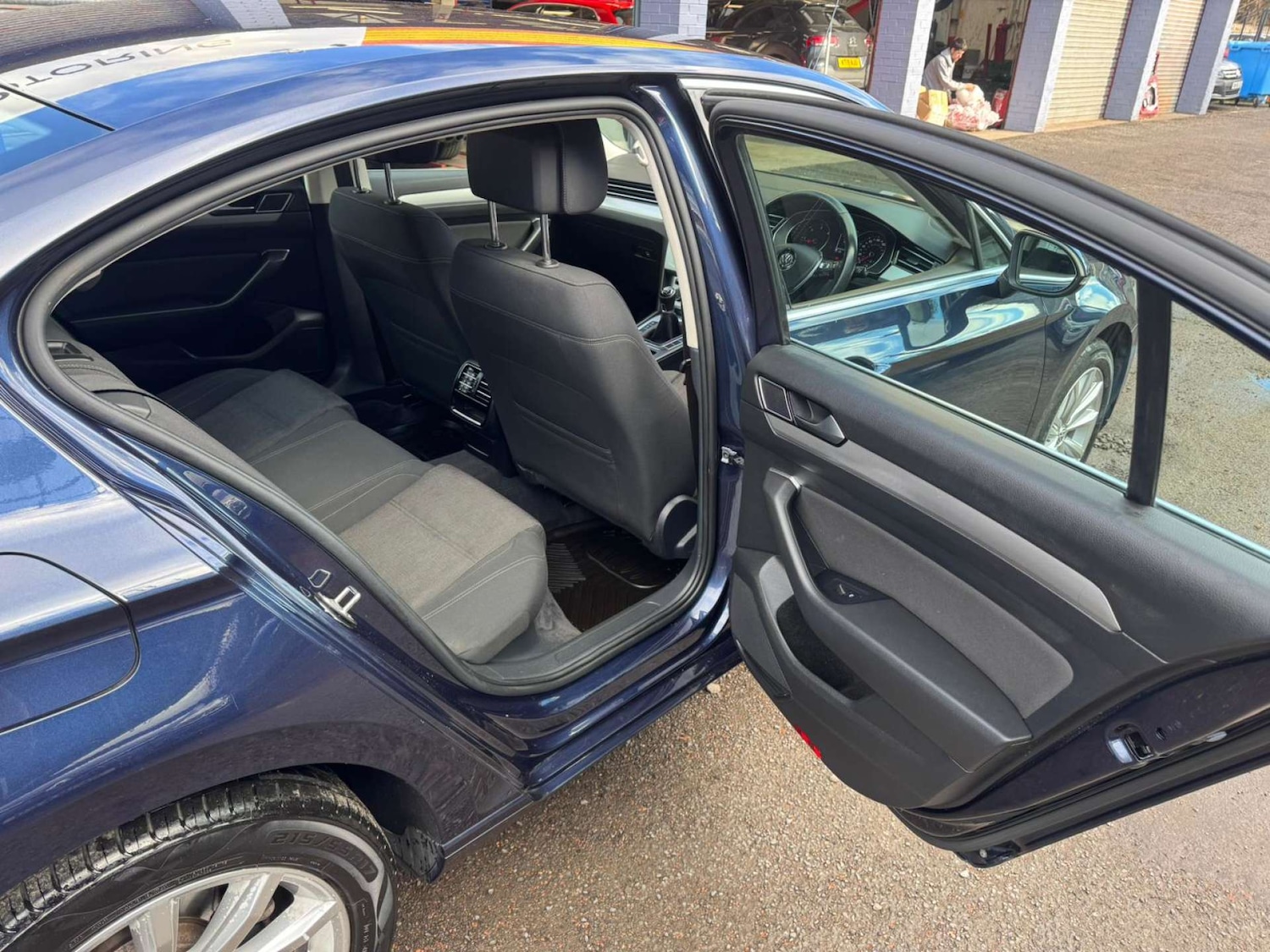 Used Volkswagen Passat 2015 for sale - 76331500: Photo 16