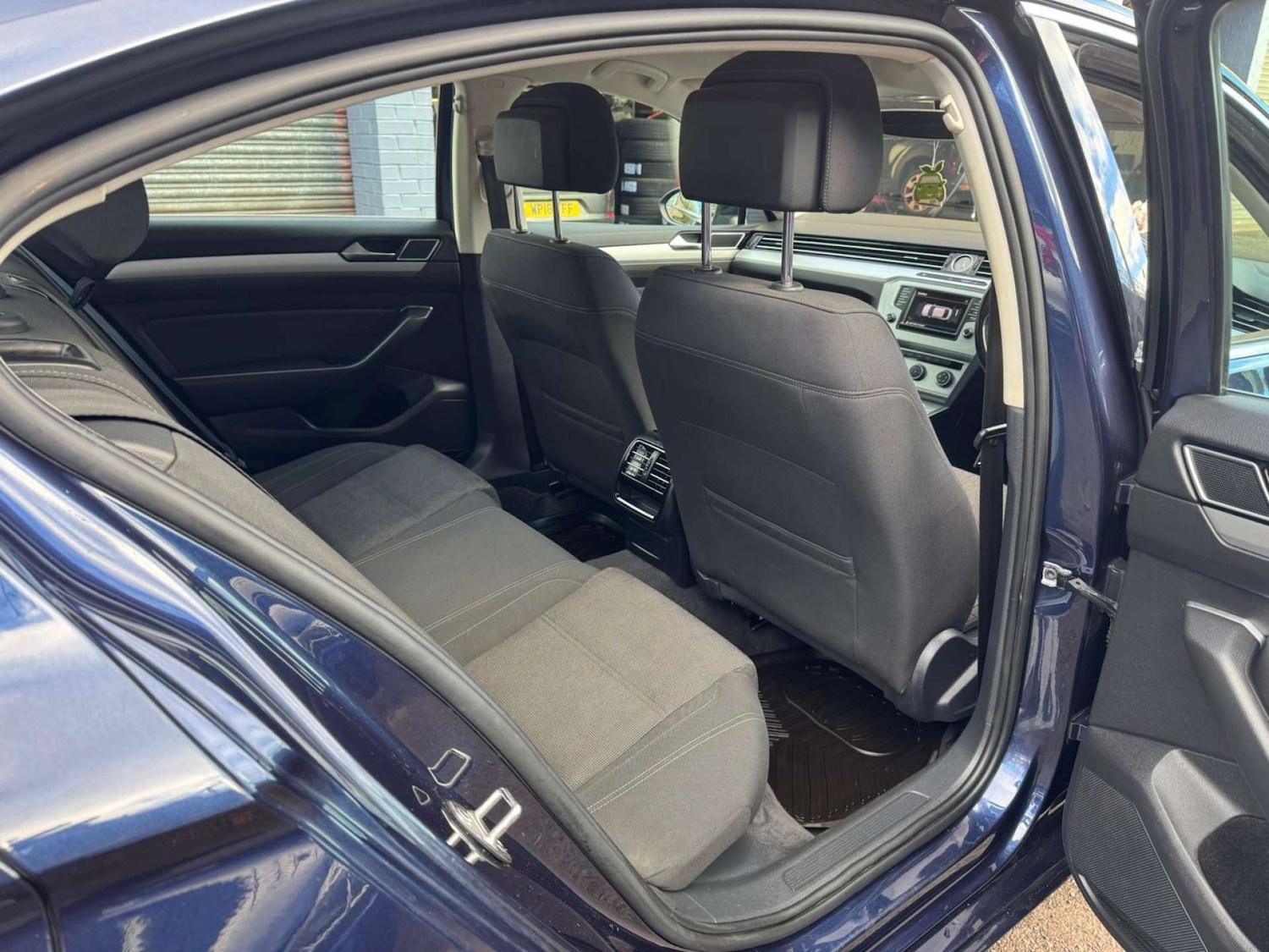 Used Volkswagen Passat 2015 for sale - 76331500: Photo 18