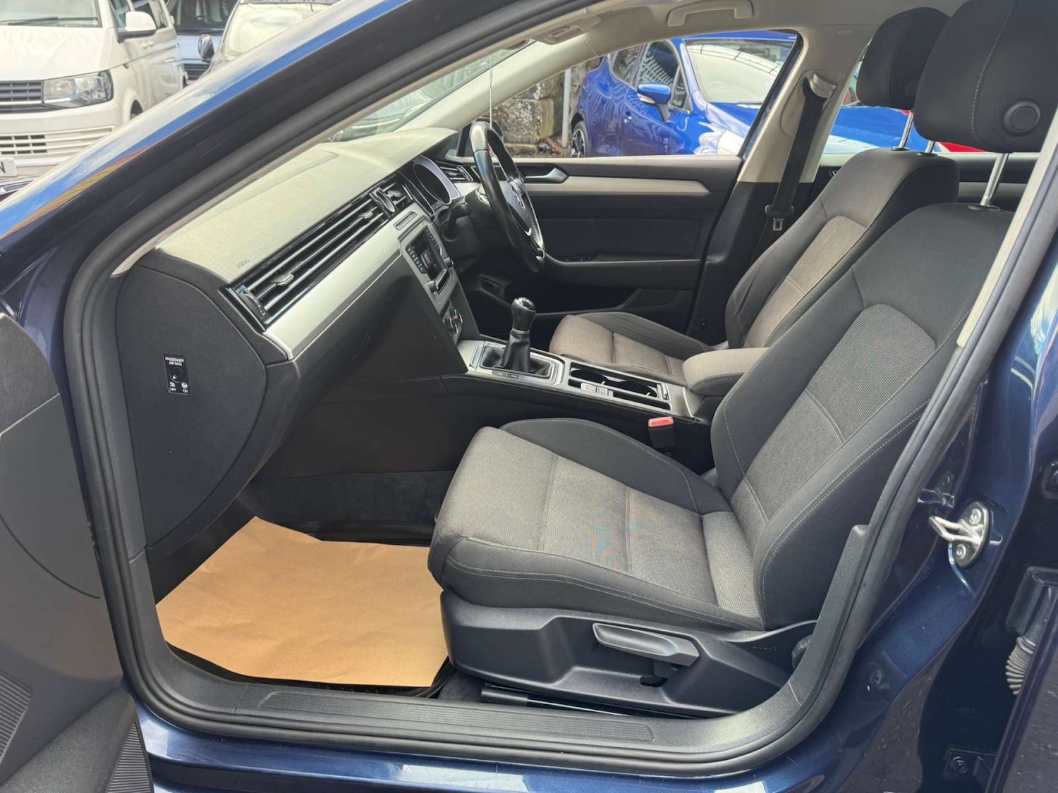 Used Volkswagen Passat 2015 for sale - 76331500: Photo 25