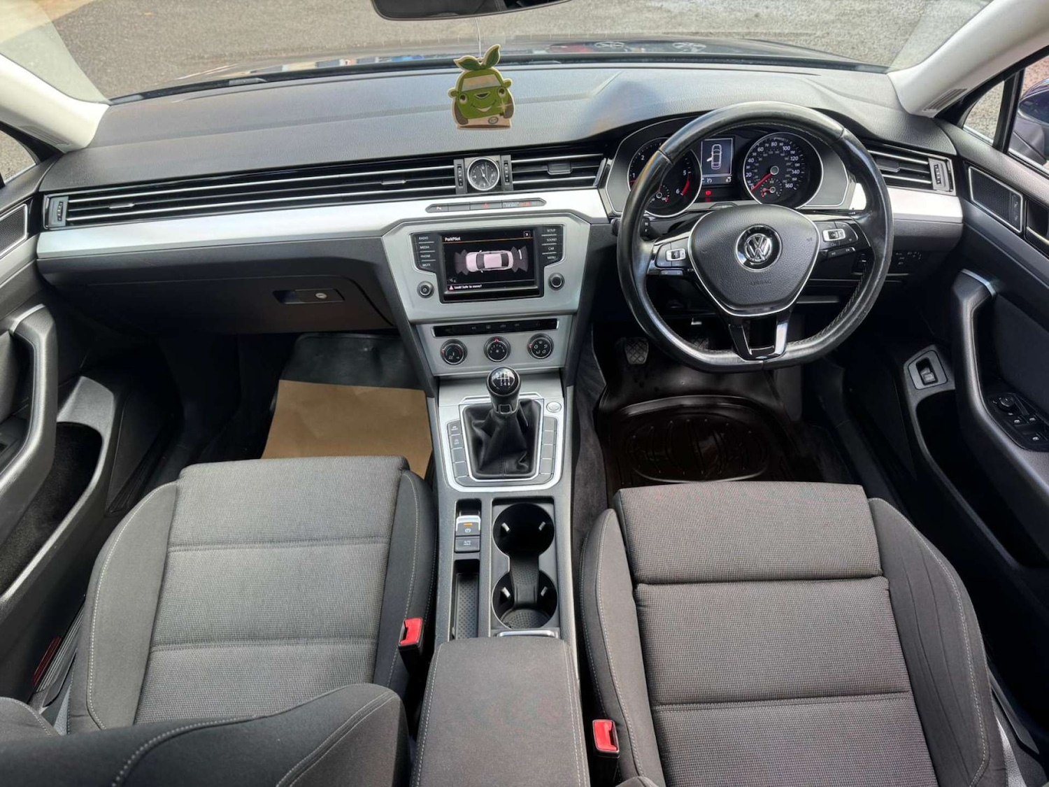 Used Volkswagen Passat 2015 for sale - 76331500: Photo 27