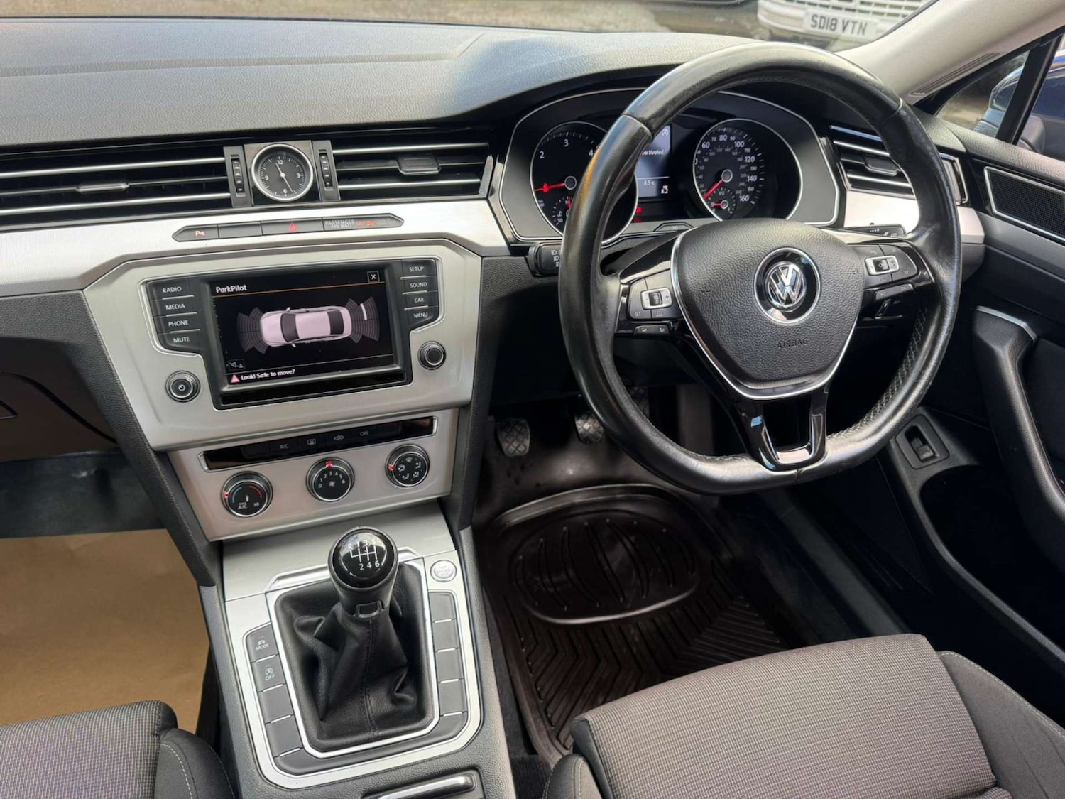 Used Volkswagen Passat 2015 for sale - 76331500: Photo 28