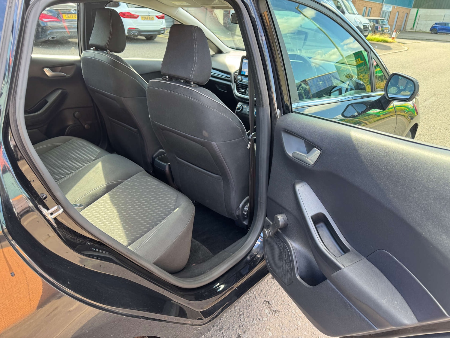 Used Ford Fiesta 2018 for sale - 76602016: Photo 15