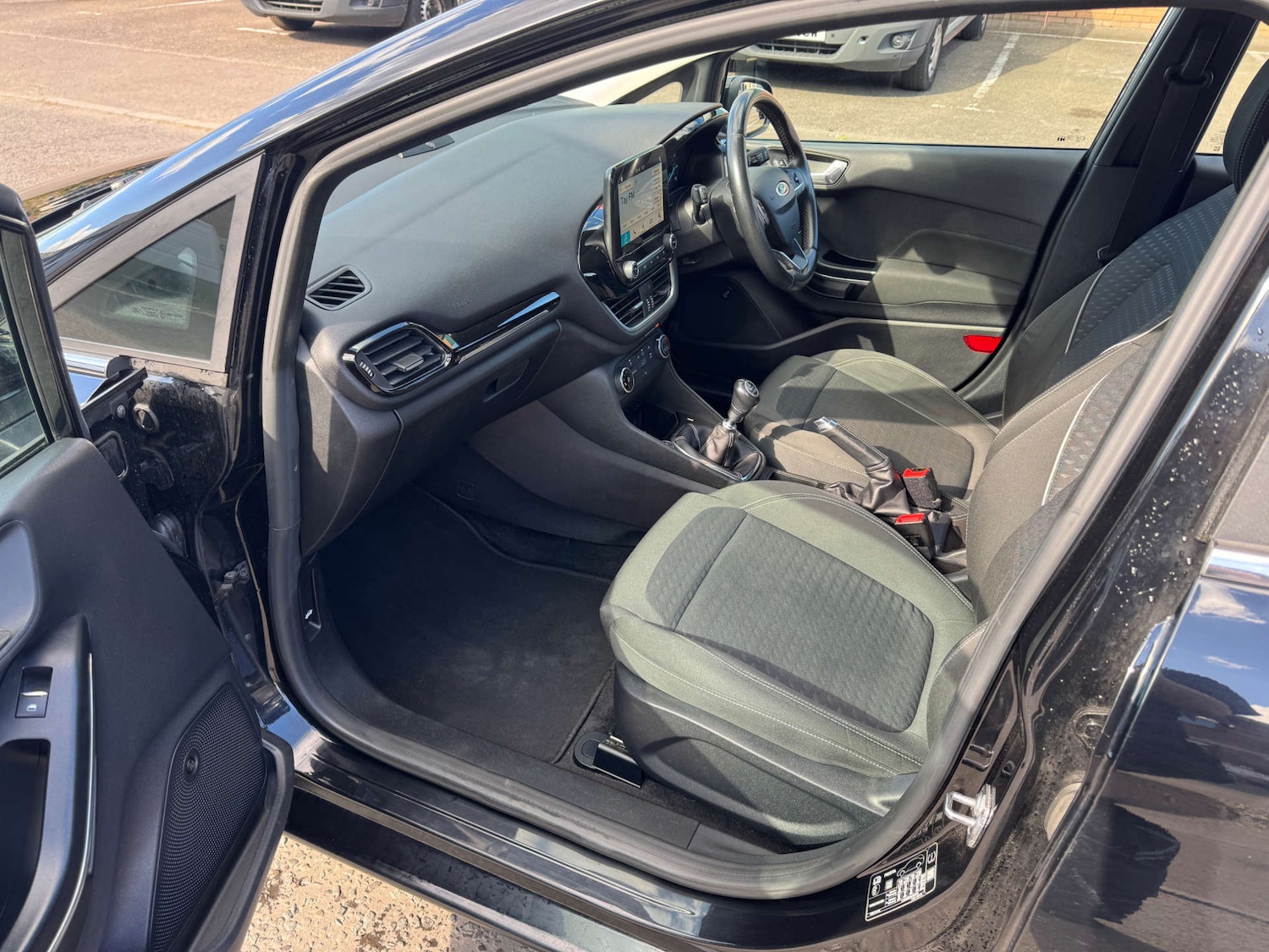 Used Ford Fiesta 2018 for sale - 76602016: Photo 21