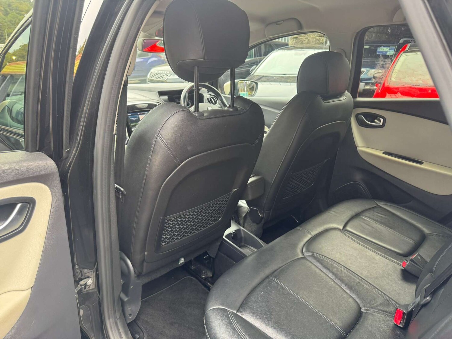 Used Renault Captur 2019 for sale - 76043929: Photo 25