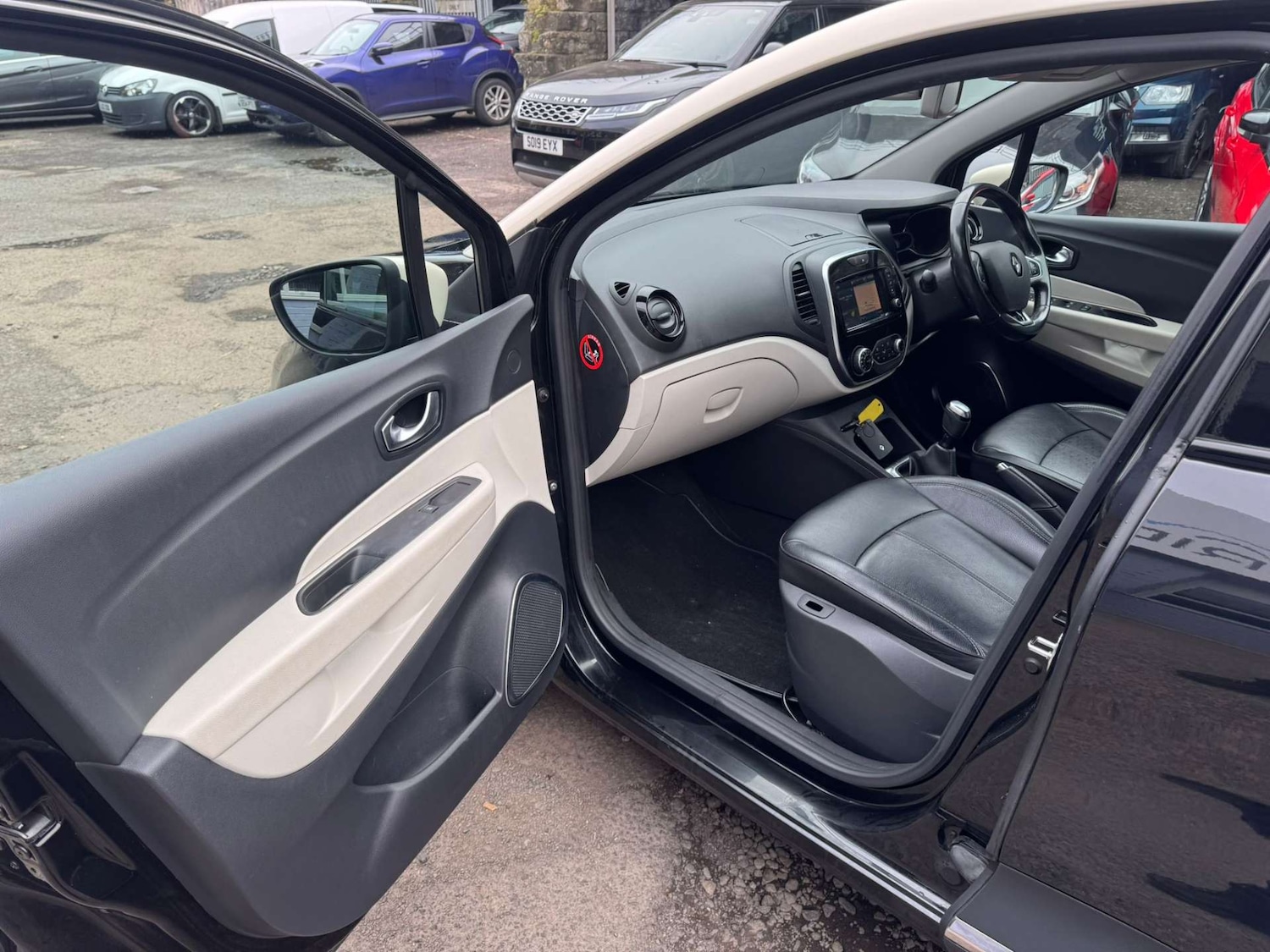 Used Renault Captur 2019 for sale - 76043929: Photo 27