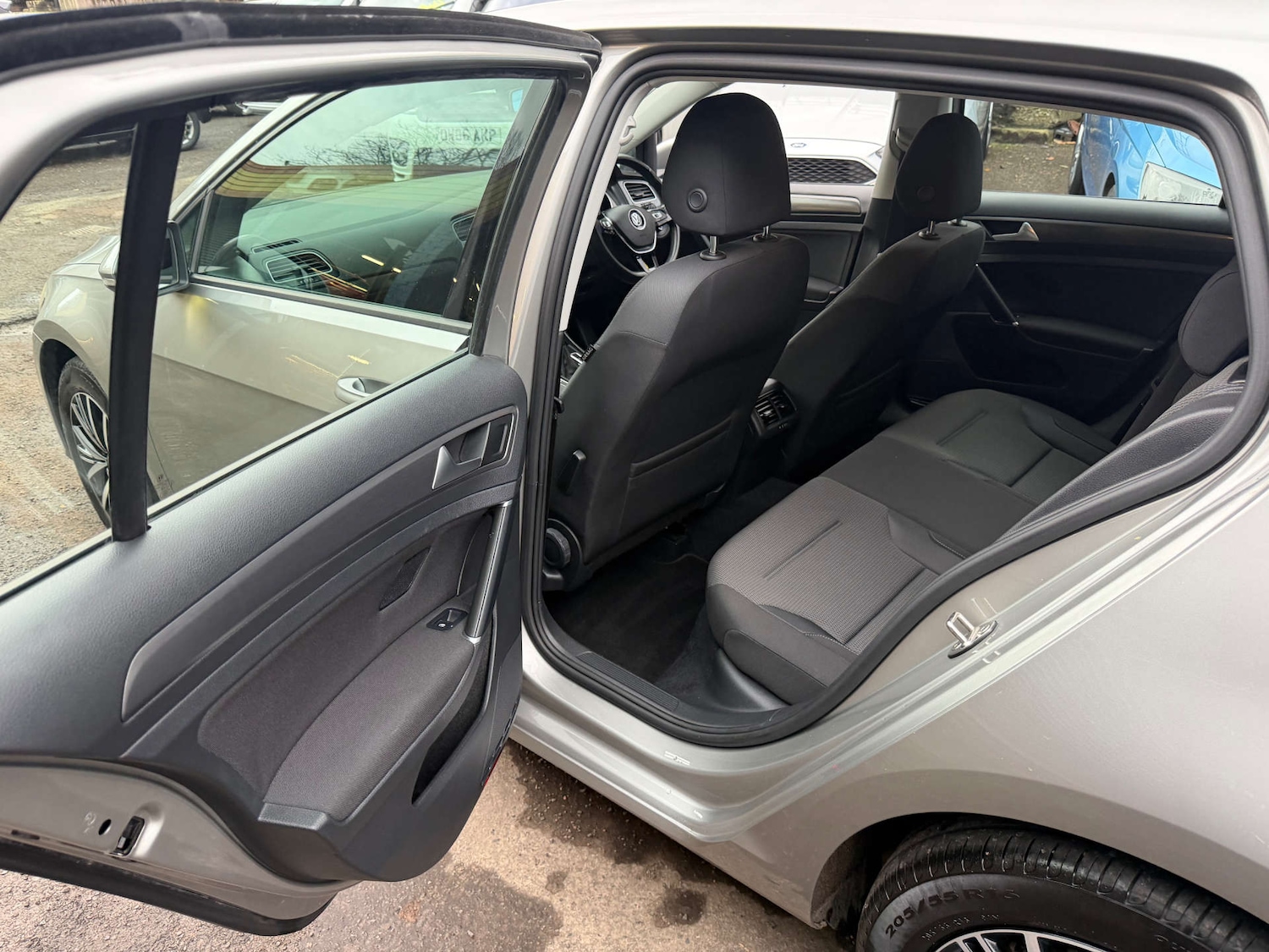 Used Volkswagen Golf 2018 for sale - 76845386: Photo 21