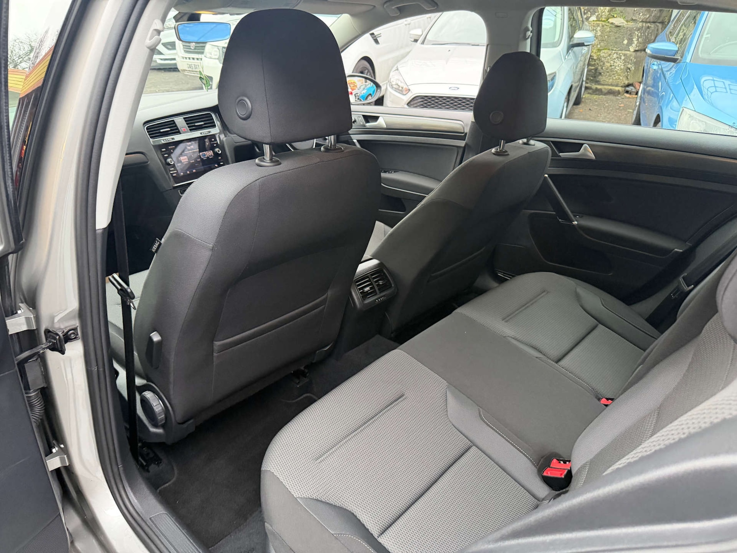 Used Volkswagen Golf 2018 for sale - 76845386: Photo 23