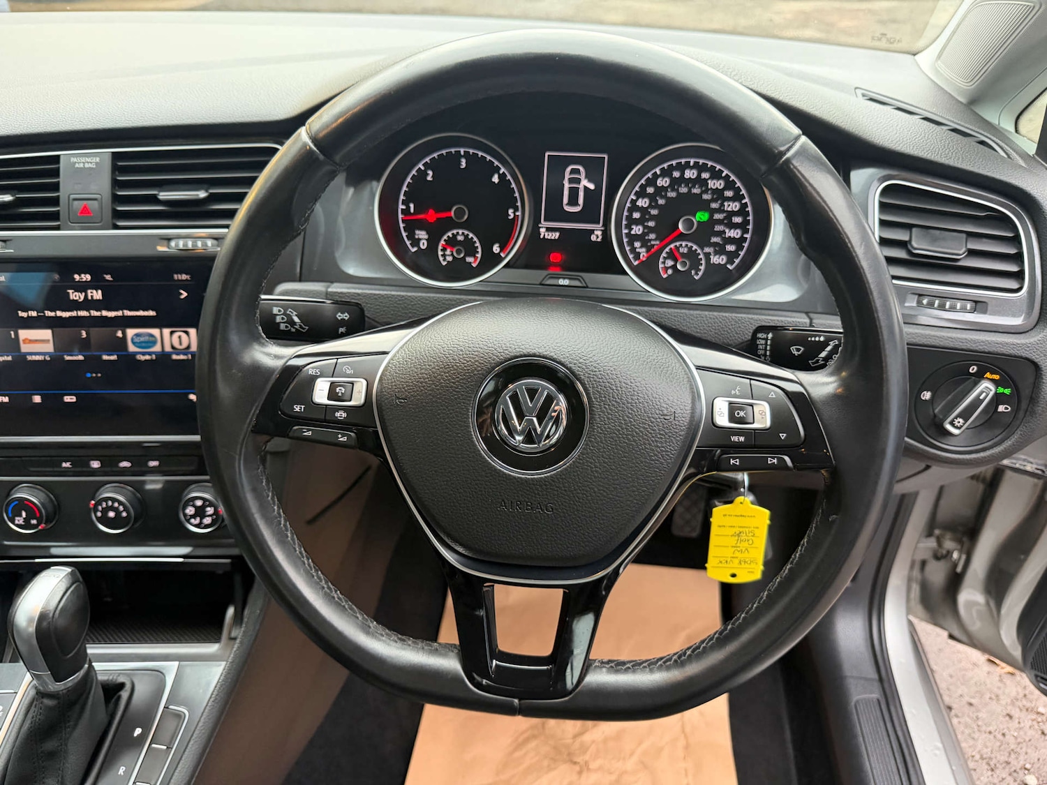Used Volkswagen Golf 2018 for sale - 76845386: Photo 32