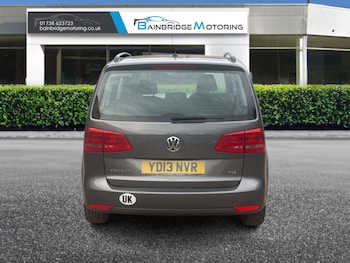 Used Volkswagen Touran 2013 for sale - 79328316: Photo