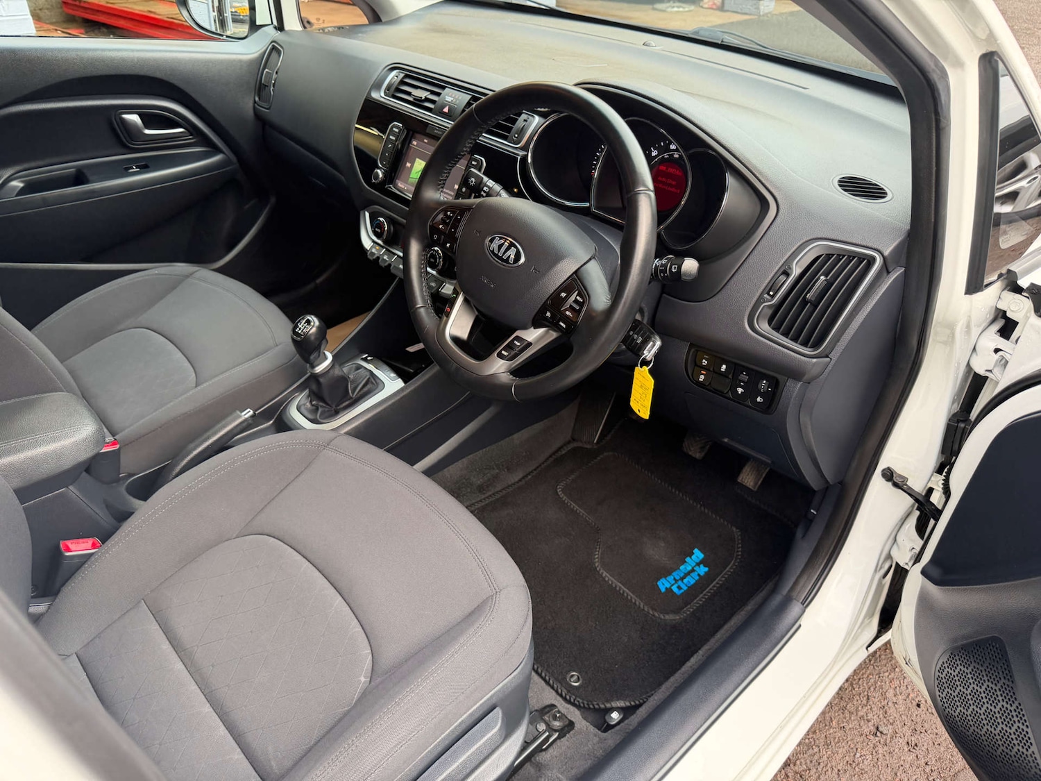 Used Kia Rio 2017 for sale - 77084639: Photo 14