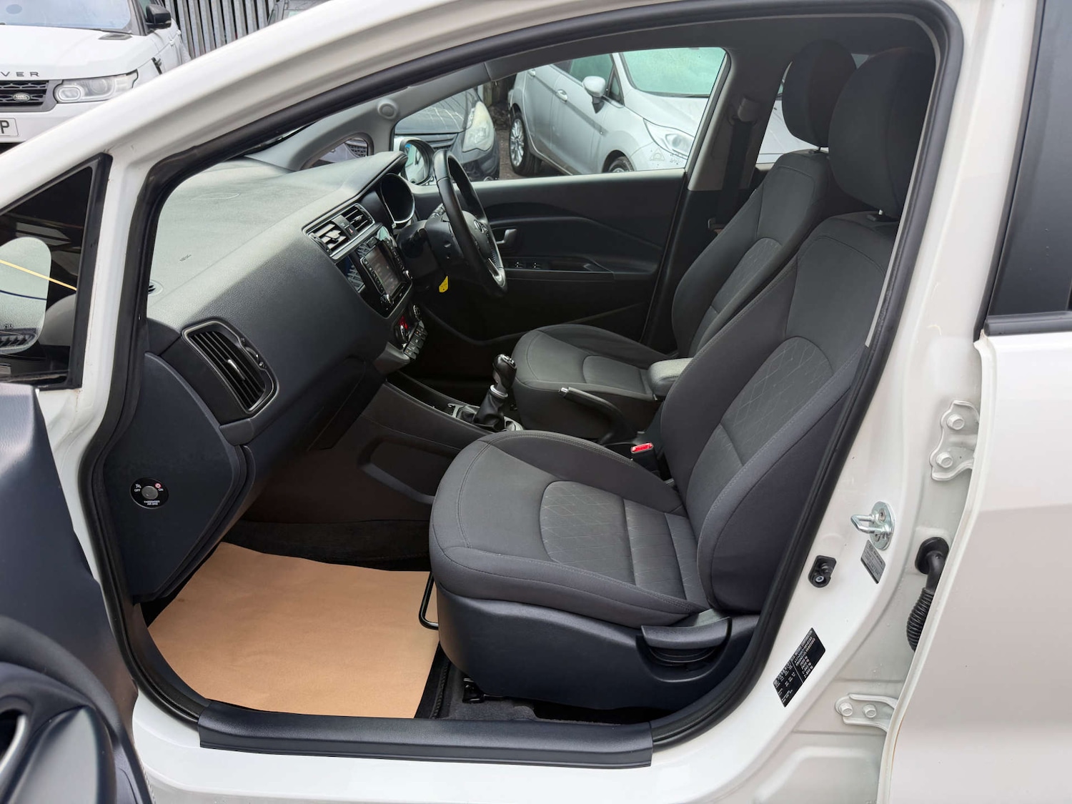 Used Kia Rio 2017 for sale - 77084639: Photo 26