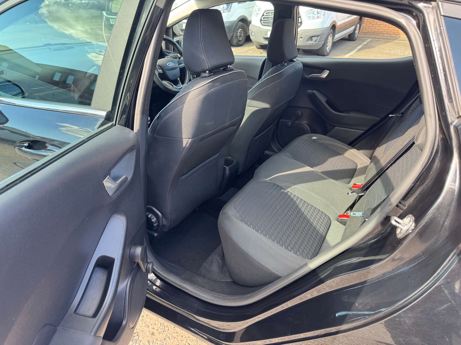 Used Ford Fiesta 2018 for sale - 76099811: Photo 19