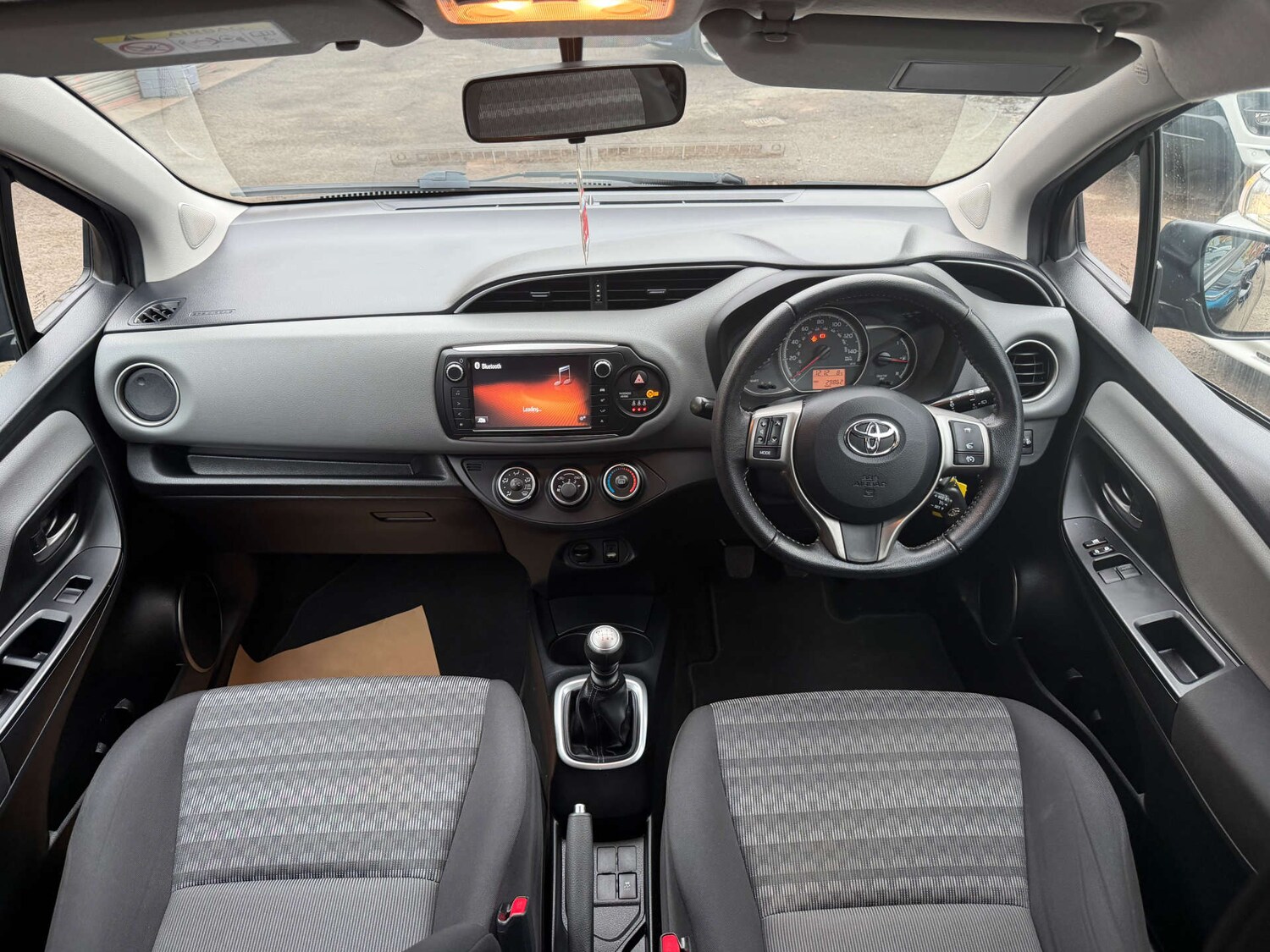 Used Toyota Yaris 2016 for sale - 76635781: Photo 29