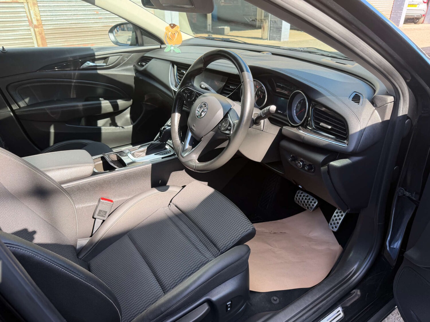 Used Vauxhall Insignia 2017 for sale - 78055120: Photo 16