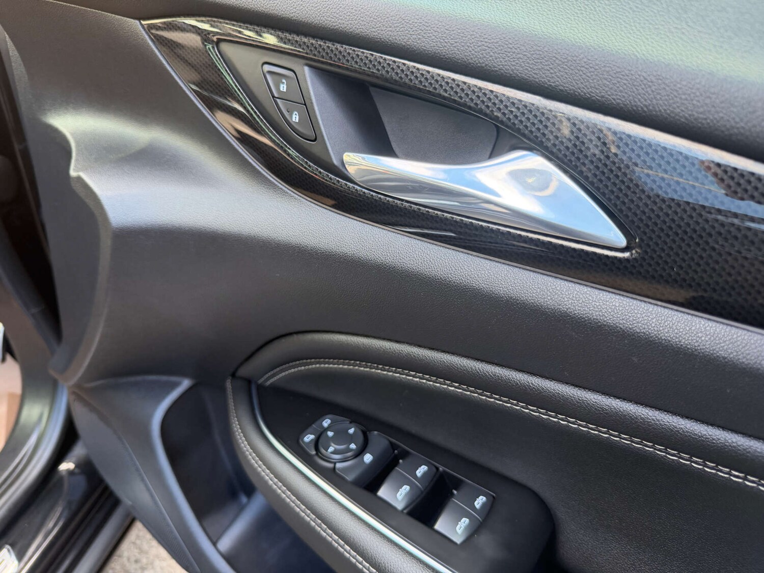 Used Vauxhall Insignia 2017 for sale - 78055120: Photo 17