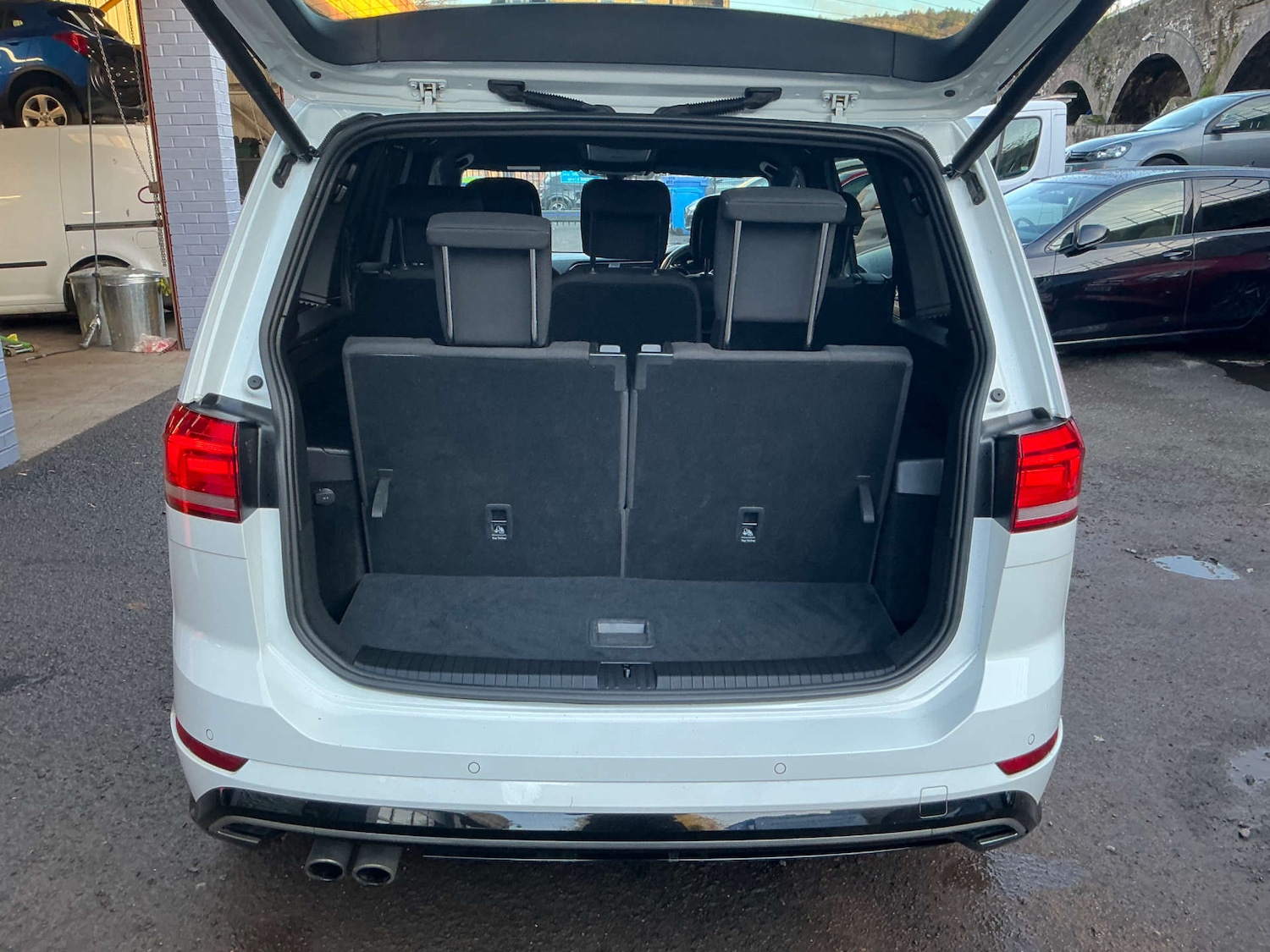 Used Volkswagen Touran 2018 for sale - 76606068: Photo 19