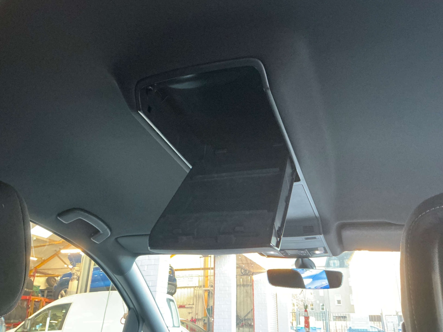 Used Volkswagen Touran 2018 for sale - 76606068: Photo 41