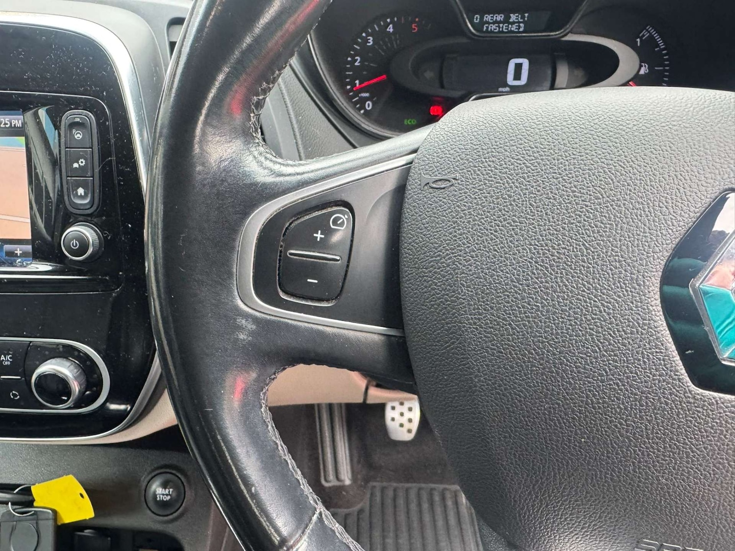 Used Renault Captur 2019 for sale - 76601761: Photo 16