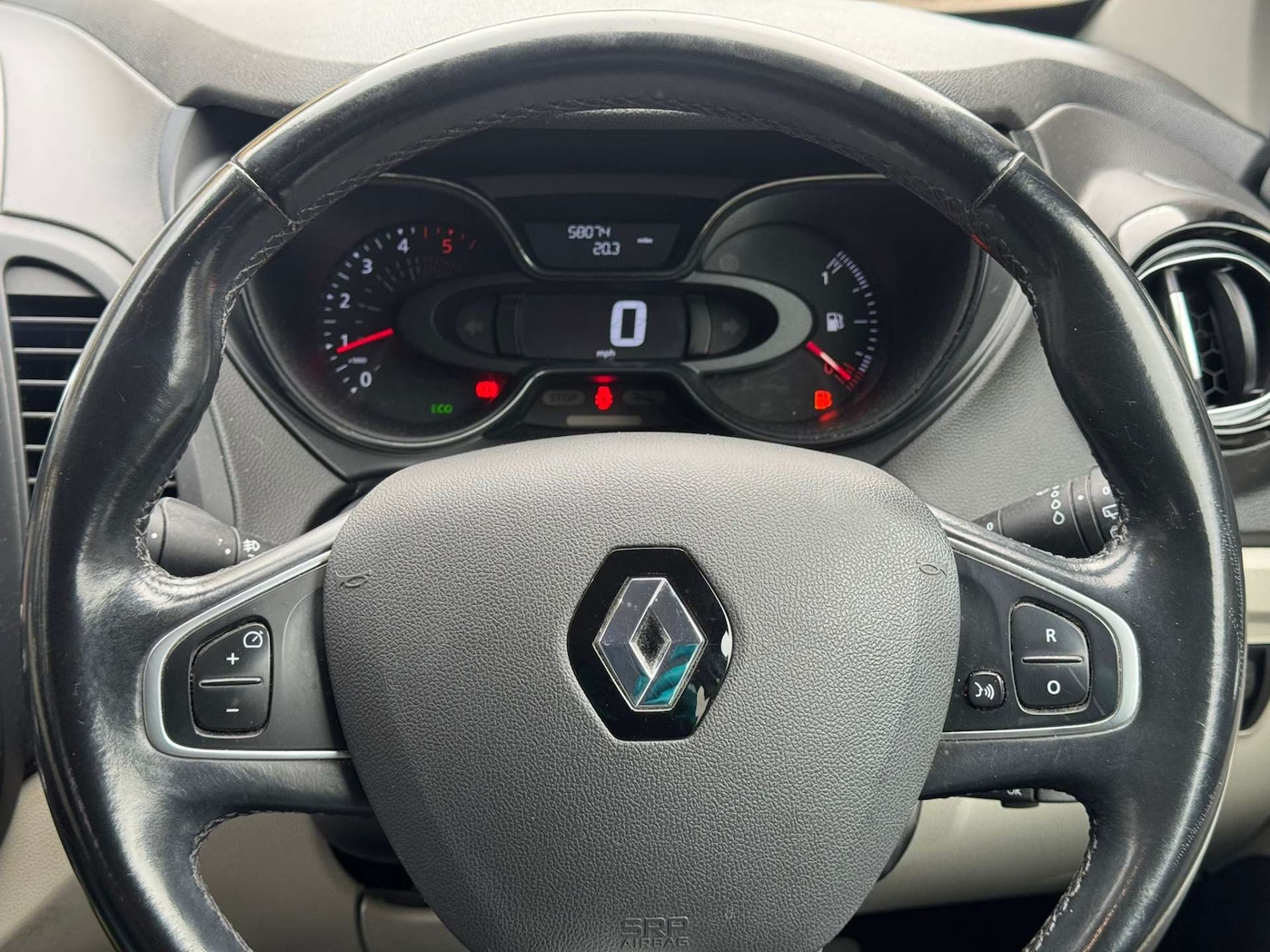 Used Renault Captur 2019 for sale - 76601761: Photo 17