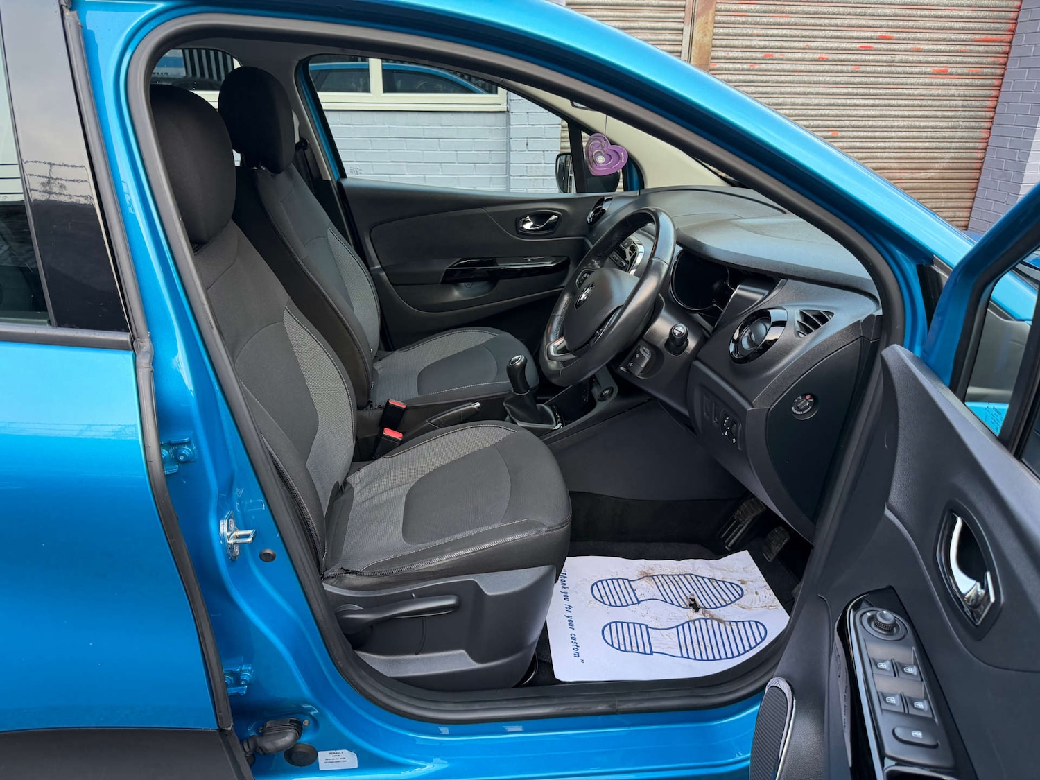 Used Renault Captur 2017 for sale - 76897268: Photo 14