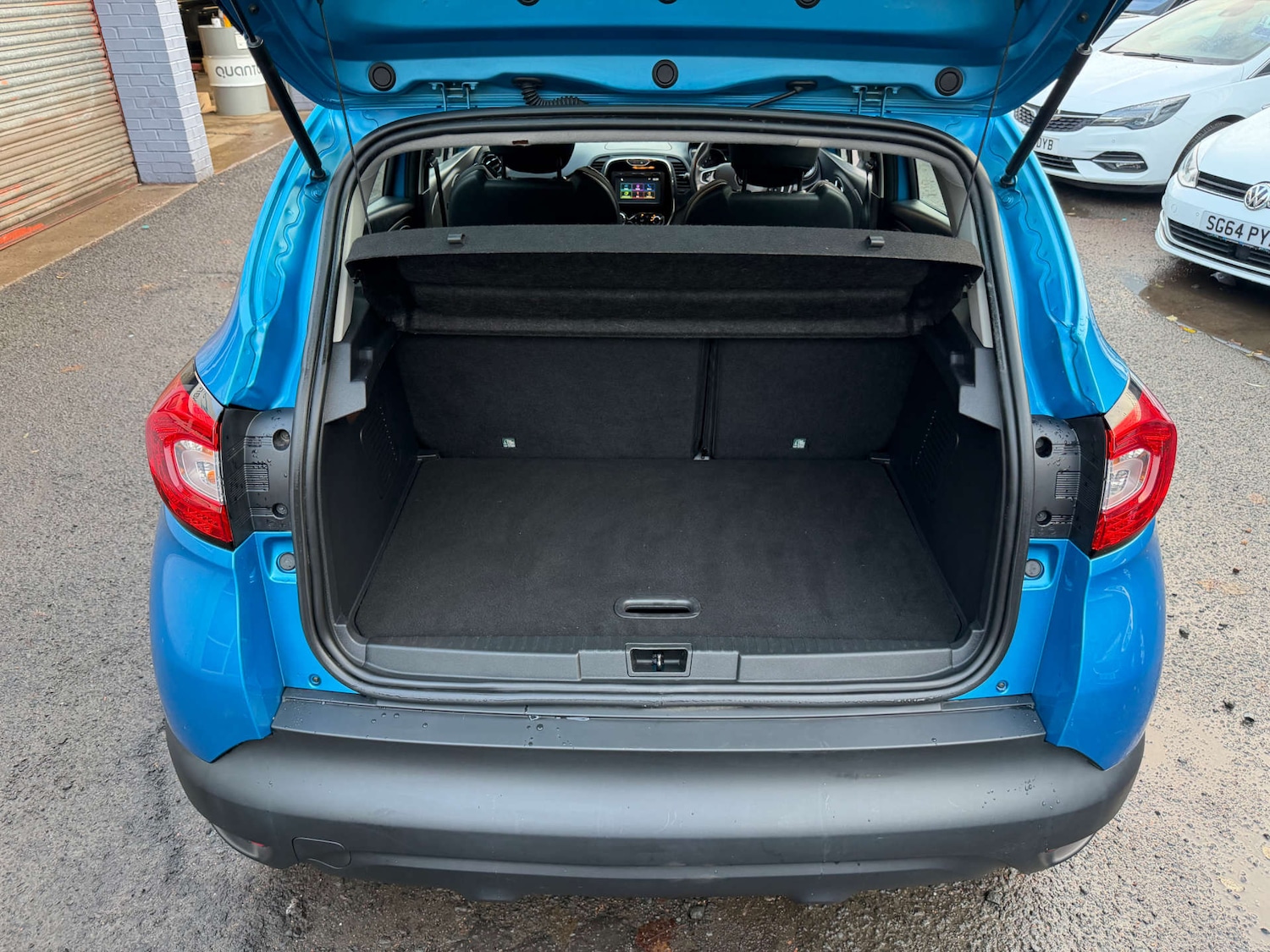 Used Renault Captur 2017 for sale - 76897268: Photo 19