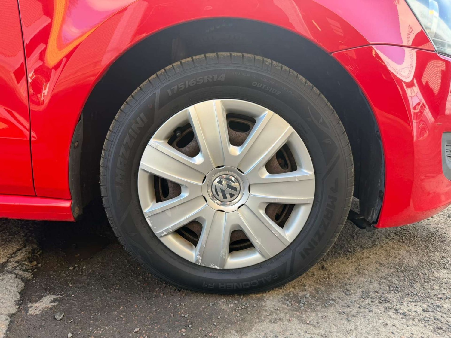 Used Volkswagen Polo 2011 for sale - 77841739: Photo 10