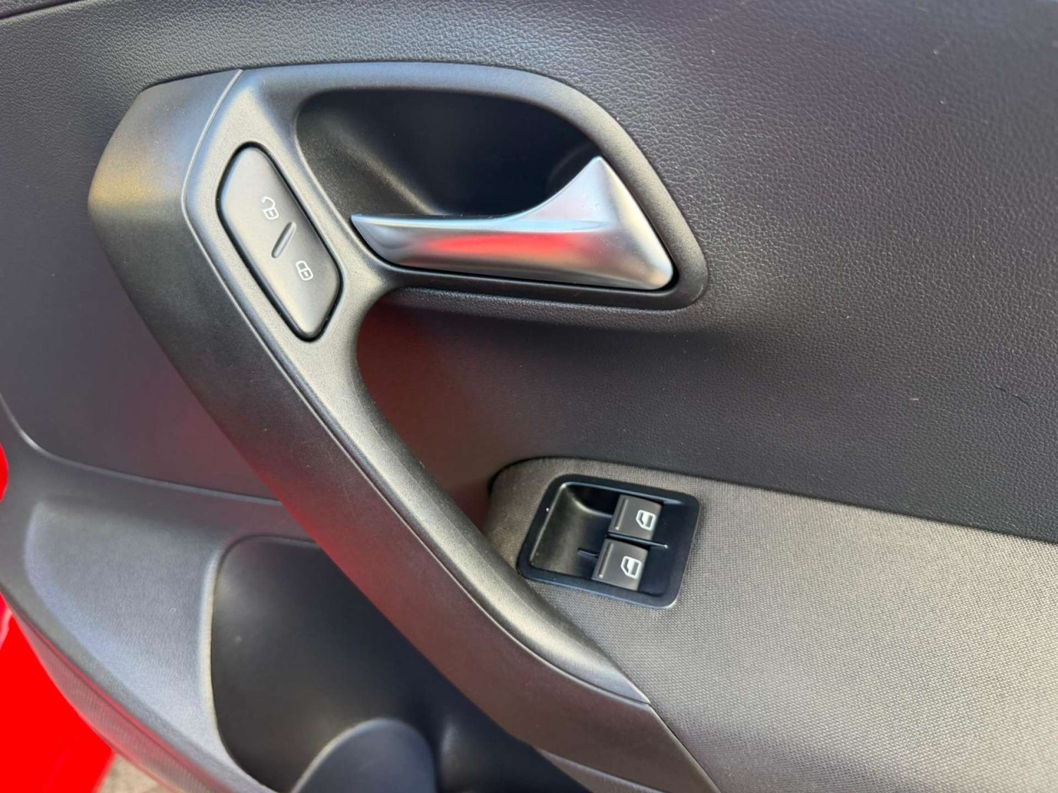 Used Volkswagen Polo 2011 for sale - 77841739: Photo 29