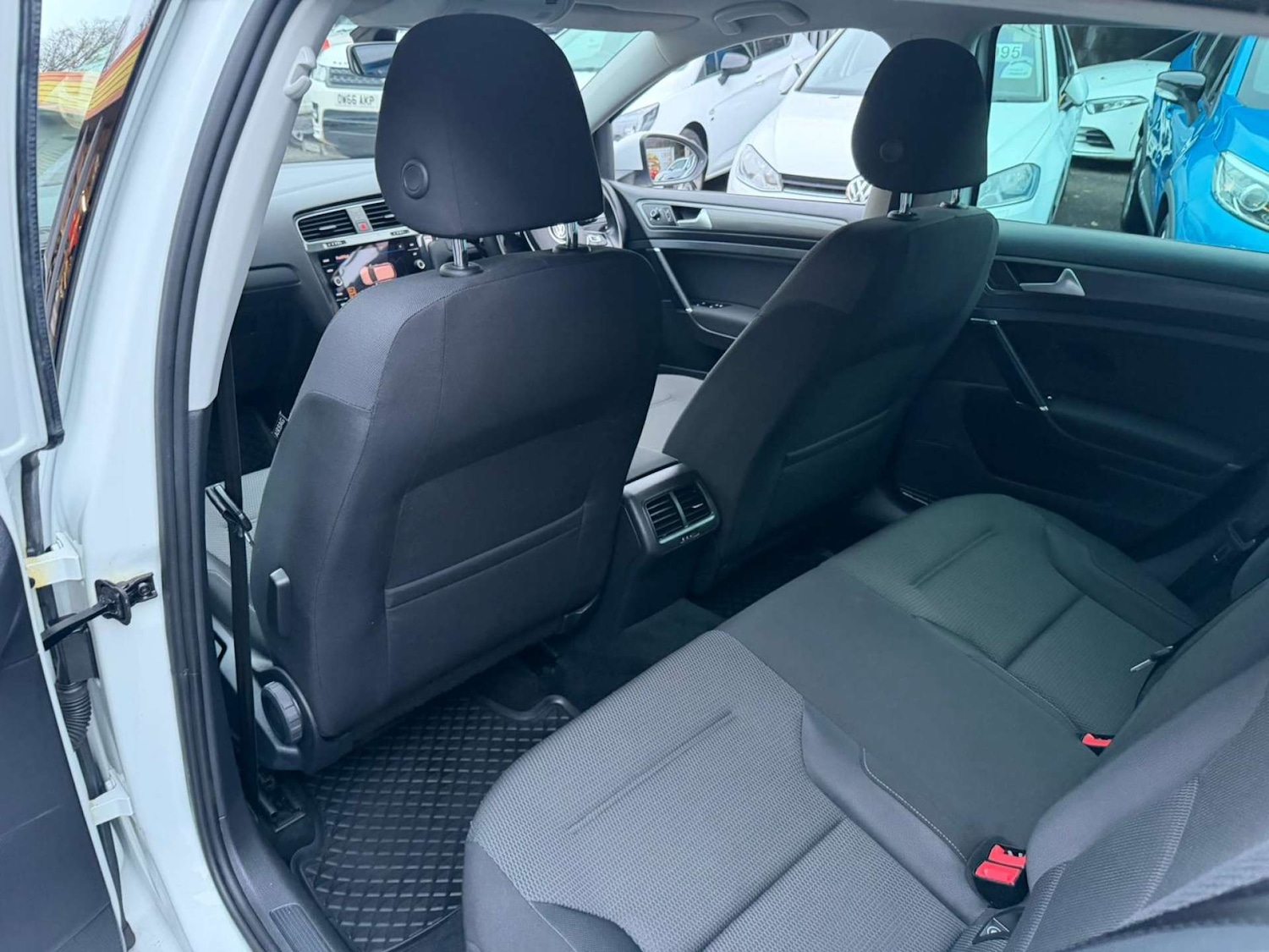 Used Volkswagen Golf 2019 for sale - 76897272: Photo 23