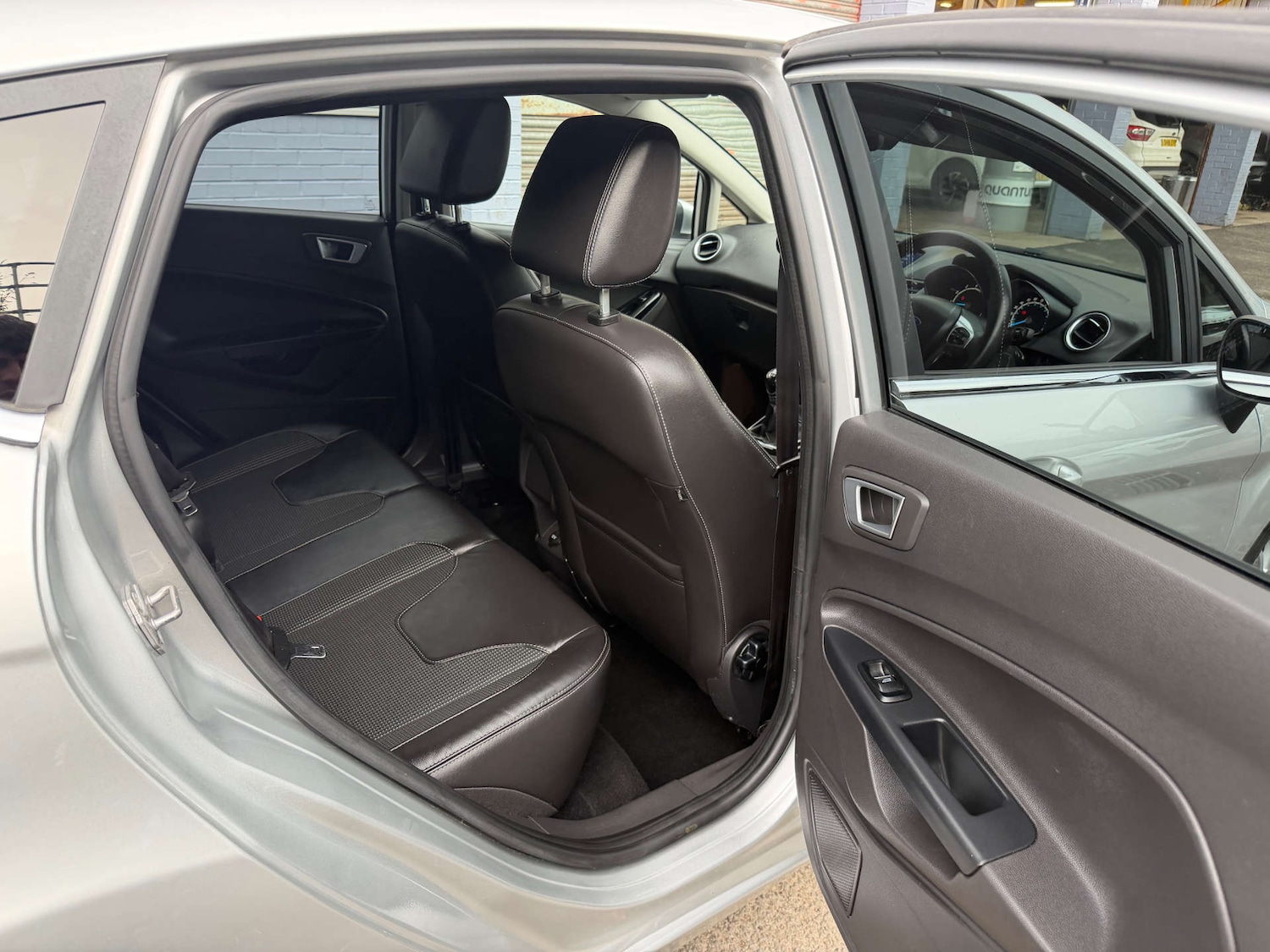 Used Ford Fiesta 2014 for sale - 76933026: Photo 16