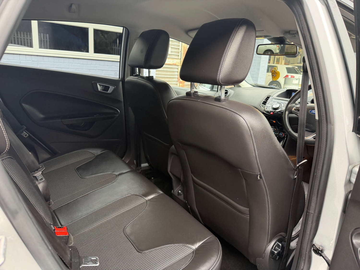 Used Ford Fiesta 2014 for sale - 76933026: Photo 18