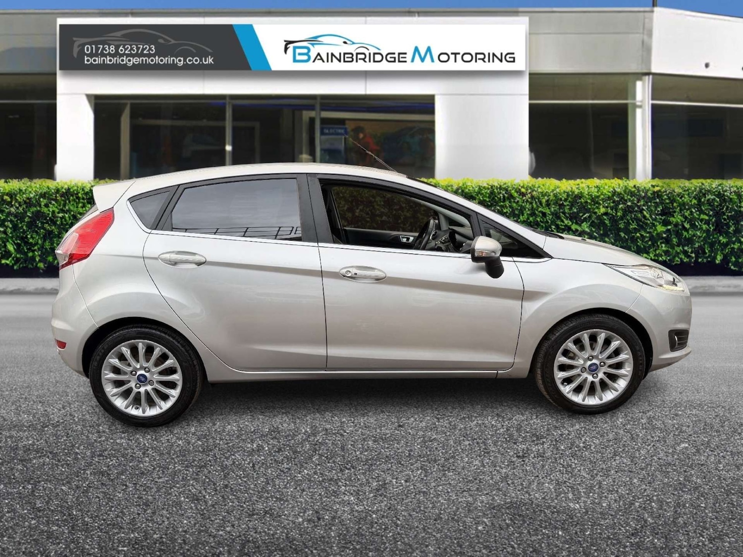 Used Ford Fiesta 2014 for sale - 76933026: Photo 2