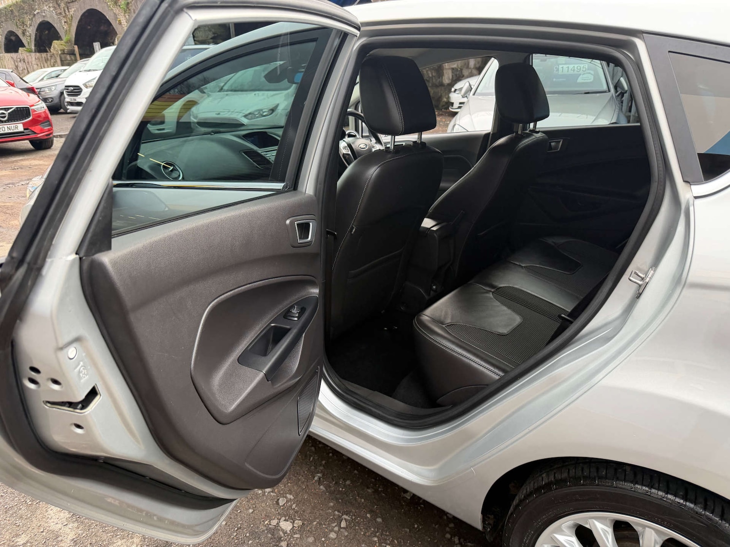 Used Ford Fiesta 2014 for sale - 76933026: Photo 21