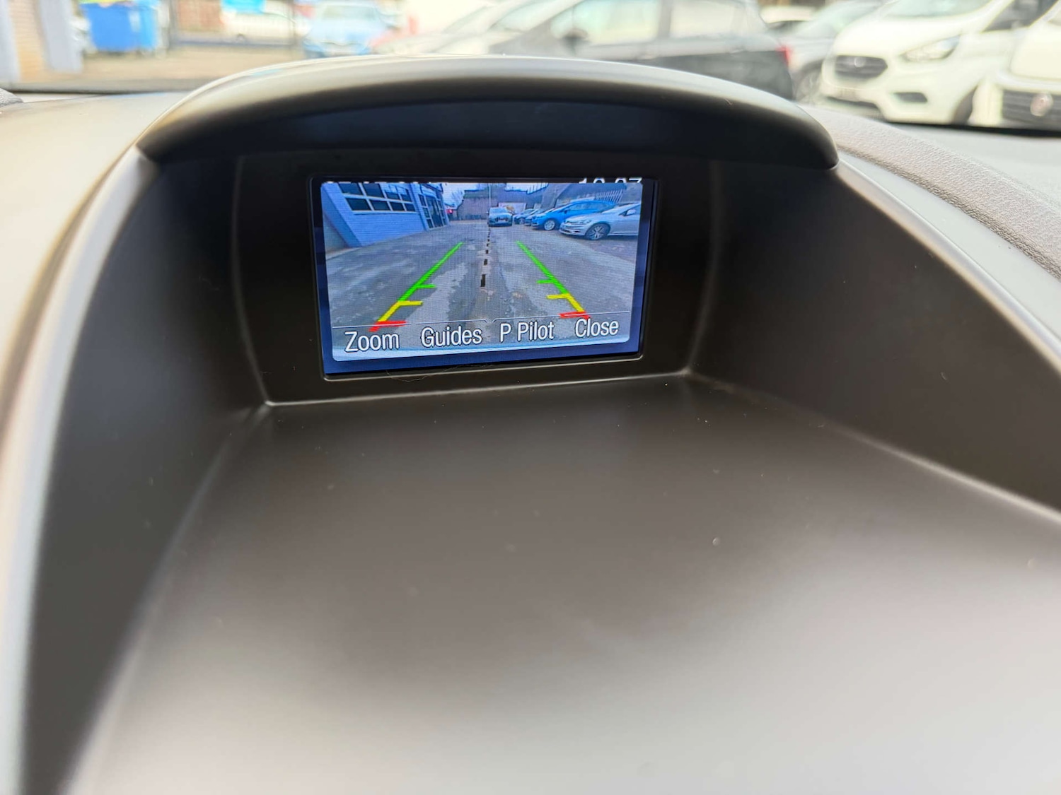 Used Ford Fiesta 2014 for sale - 76933026: Photo 28