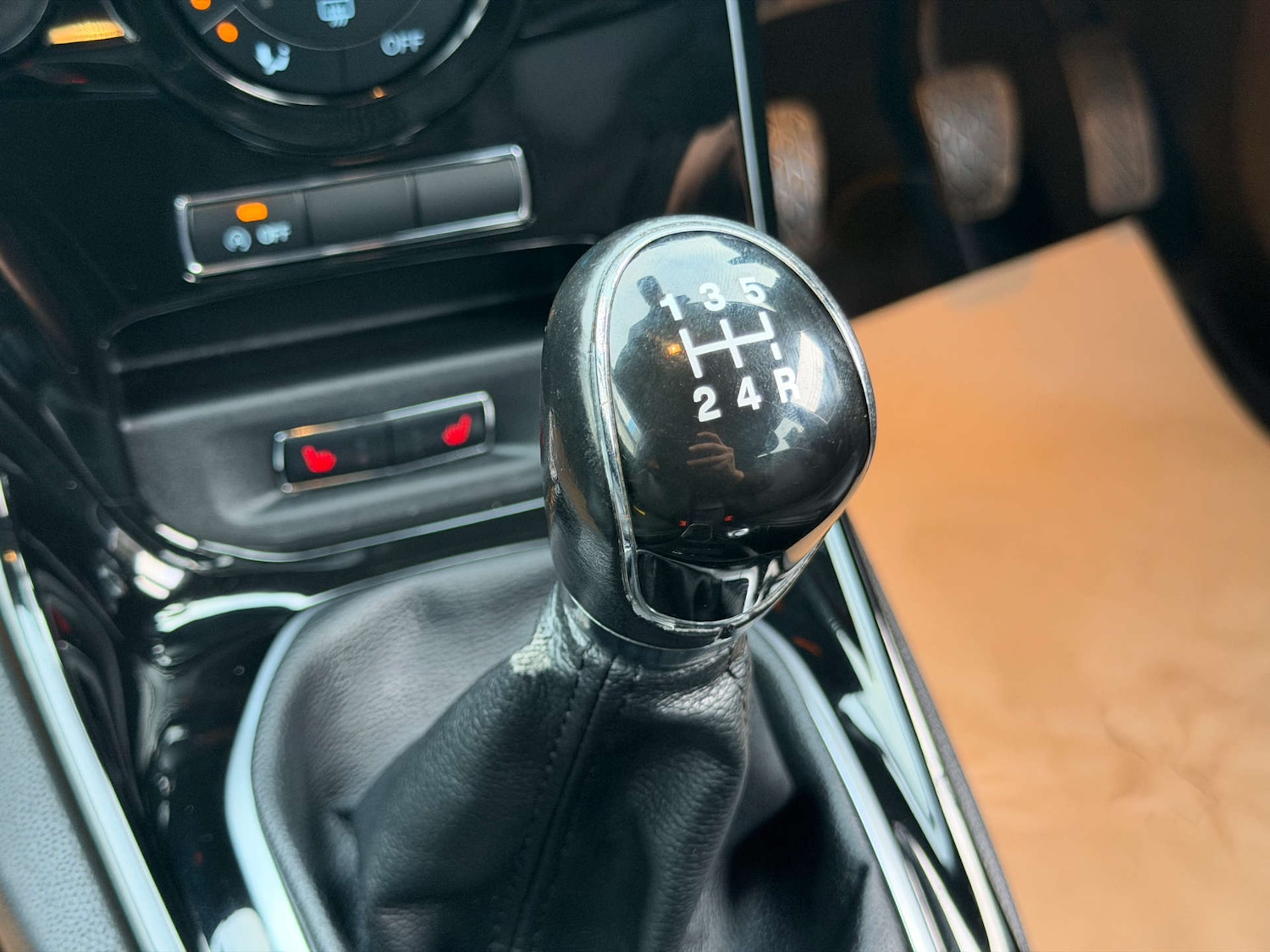 Used Ford Fiesta 2014 for sale - 76933026: Photo 34