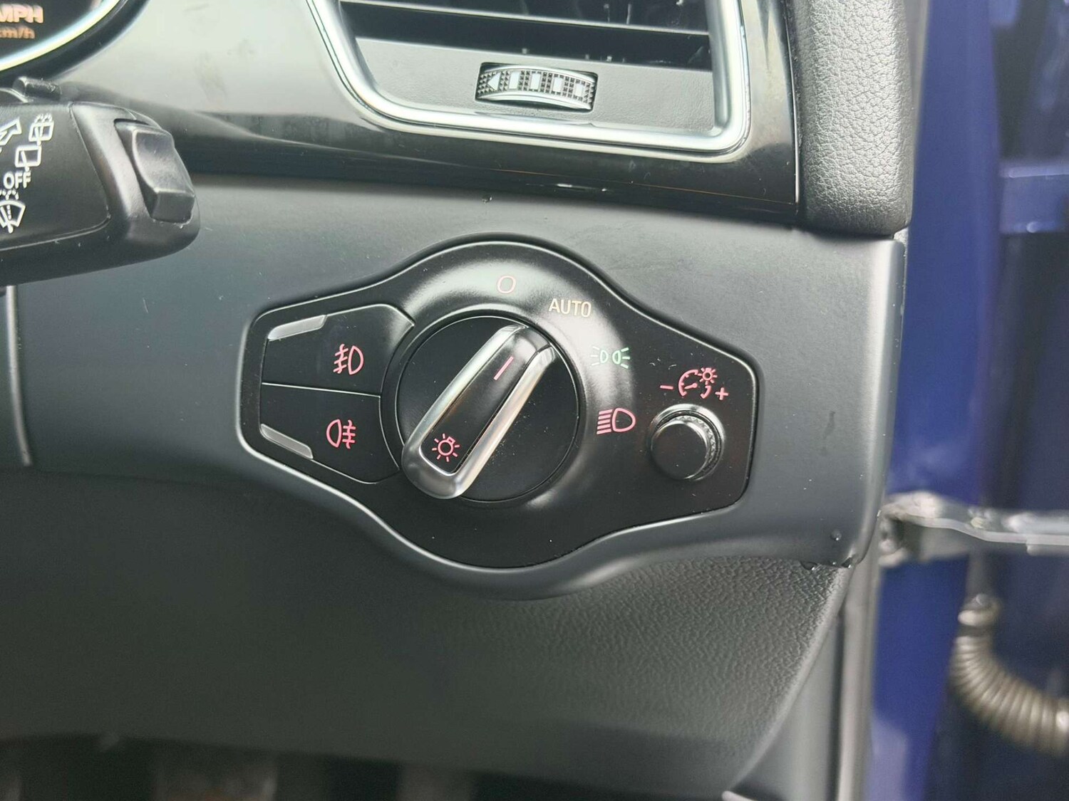 Used Audi A4 2013 for sale - 77490162: Photo 28