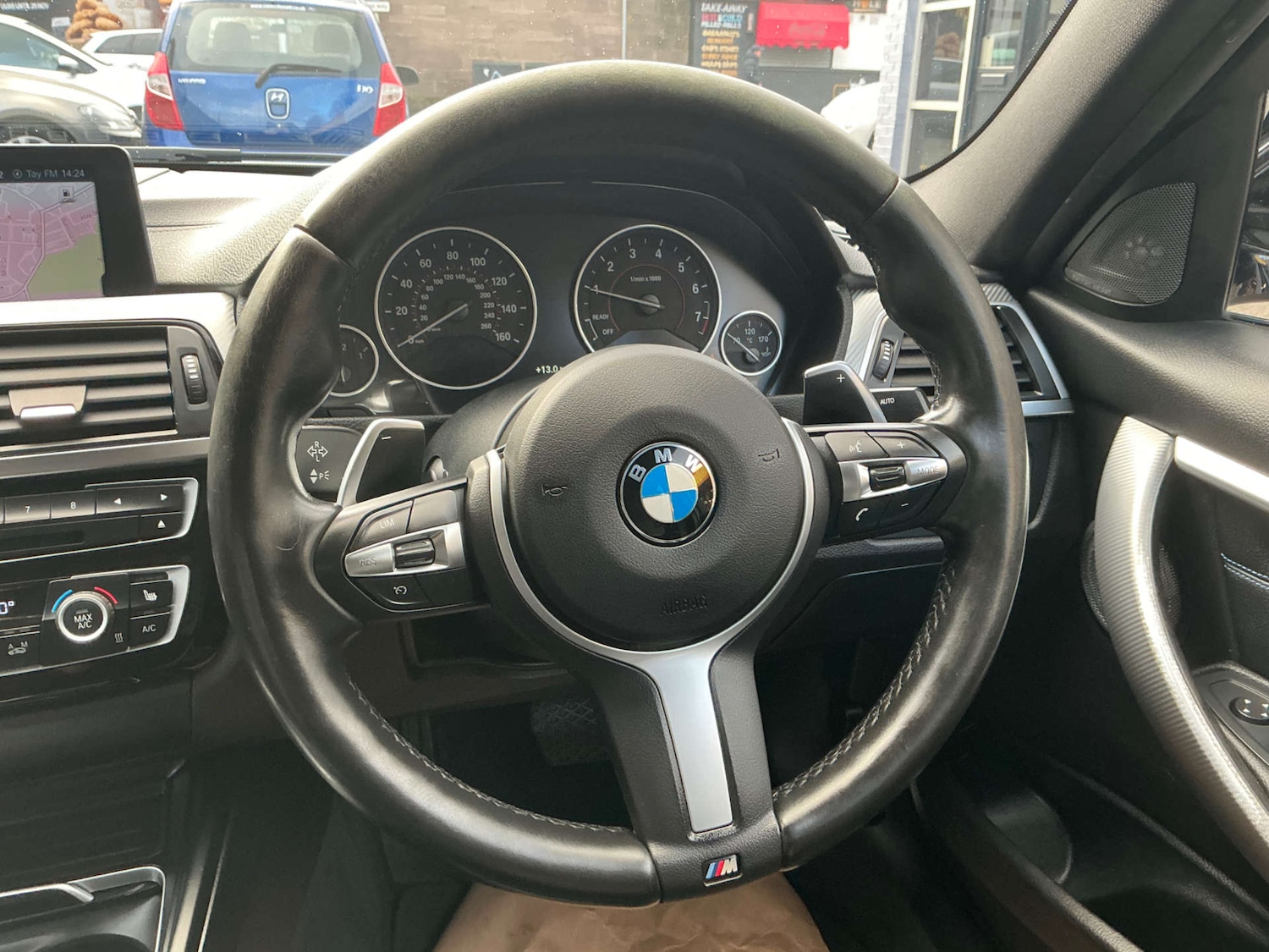Used BMW 3 Series 2018 for sale - 76608837: Photo 29