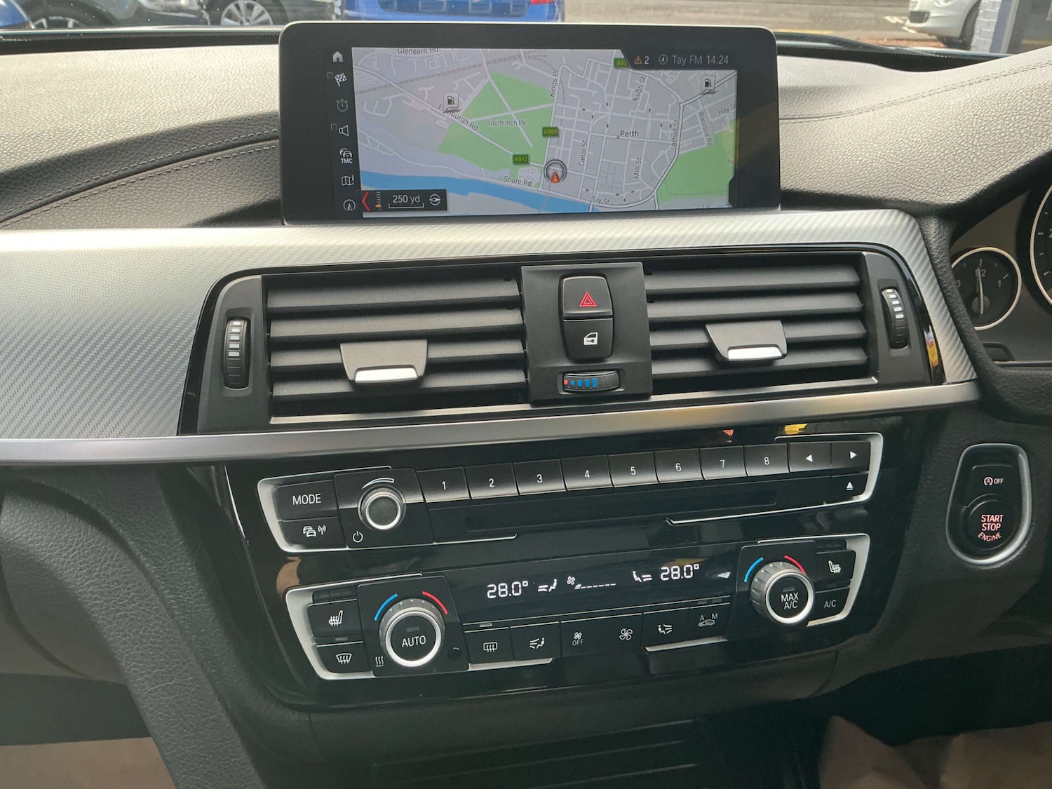 Used BMW 3 Series 2018 for sale - 76608837: Photo 31