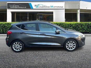 Used Ford Fiesta 2017 for sale - 75699823: Photo