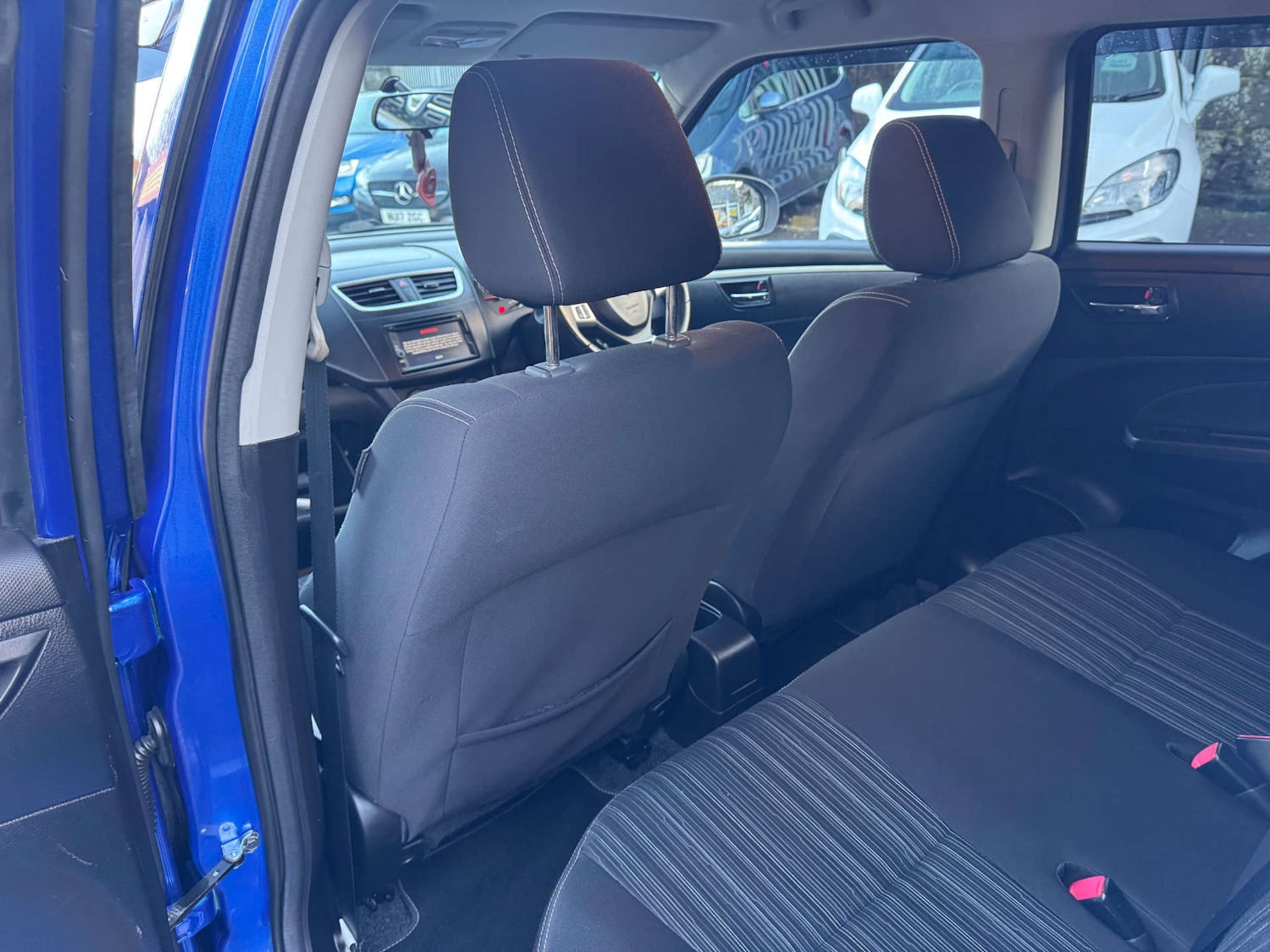 Used Suzuki Swift 2016 for sale - 76600900: Photo 23