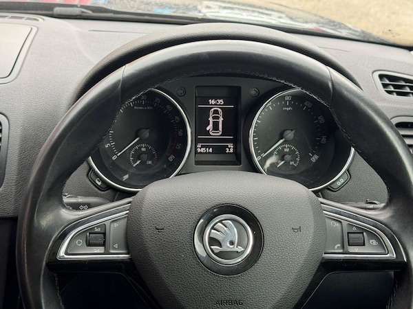 Used Skoda Yeti 2014 for sale - 75699837: Photo 23