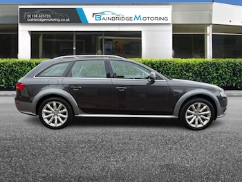 Used Audi A4 2011 for sale - 78868580: Photo