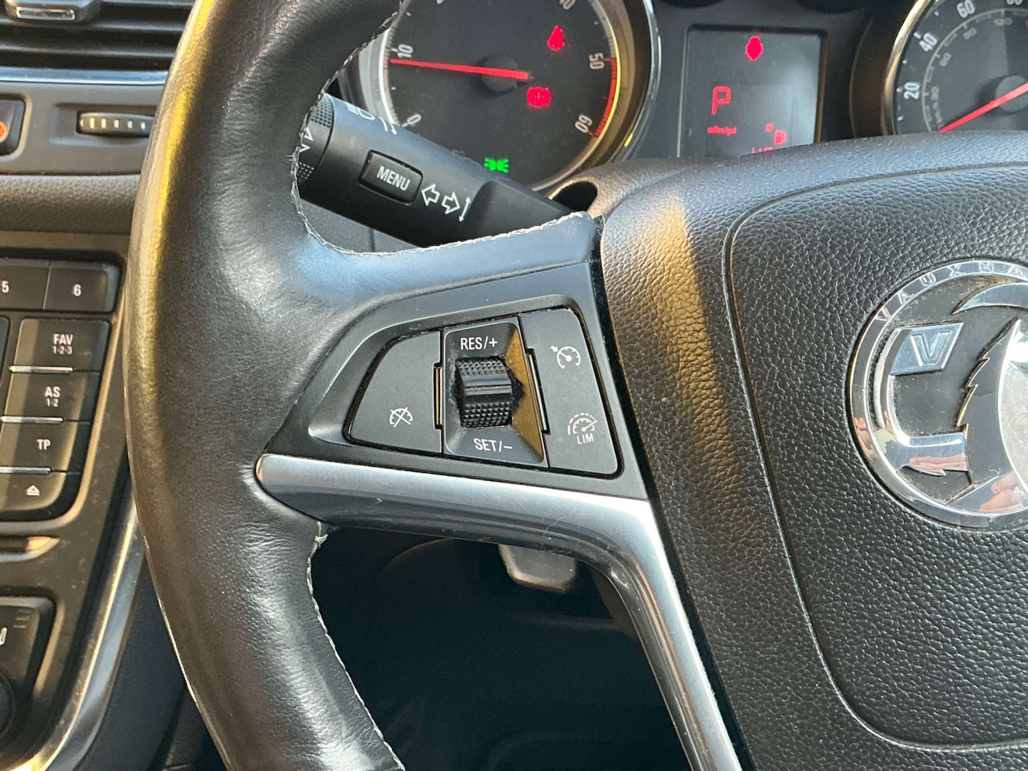 Used Vauxhall Mokka 2015 for sale - 76419924: Photo 26