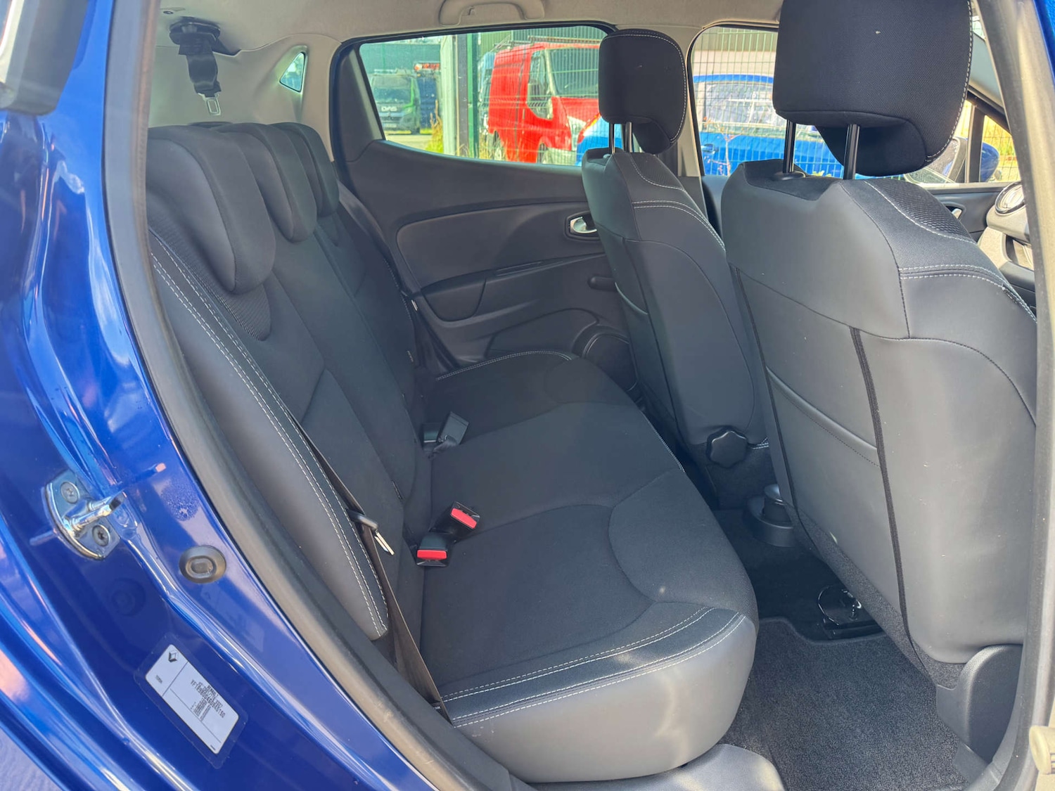 Used Renault Clio 2018 for sale - 76041526: Photo 16