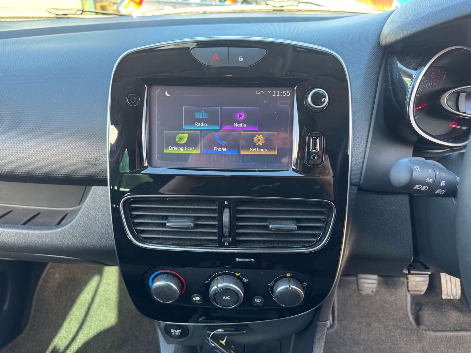 Used Renault Clio 2018 for sale - 76041526: Photo 24