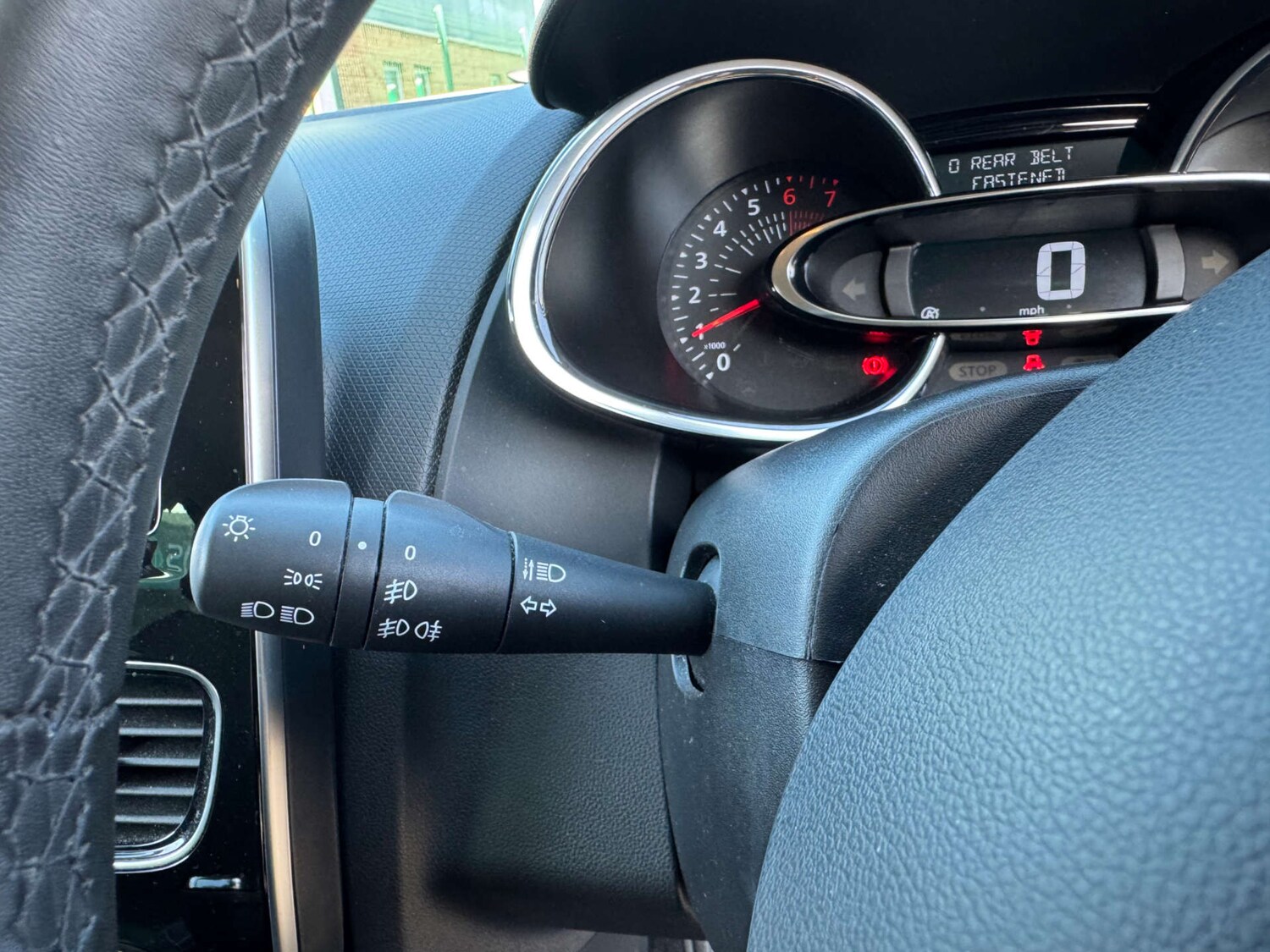 Used Renault Clio 2018 for sale - 76041526: Photo 28