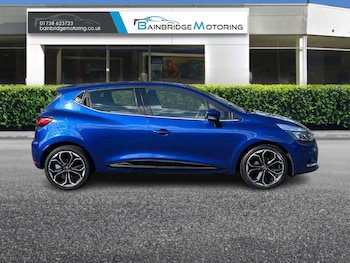 Used Renault Clio 2018 for sale - 76041526: Photo